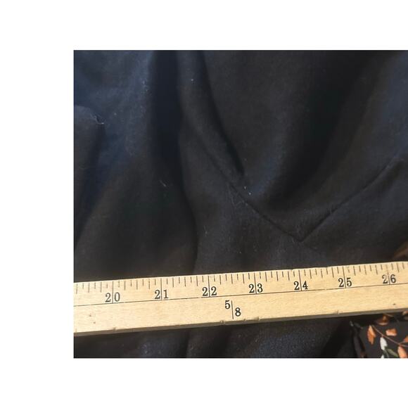 ADA Vintage Womens Wool Winter Long Cape Coat Black Button Sz 24 Made in Canada - Picture 6 of 6